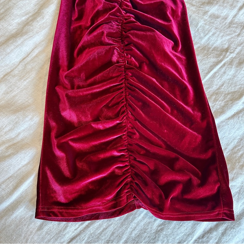 Lulu’s Dress - Picture 6 of 9